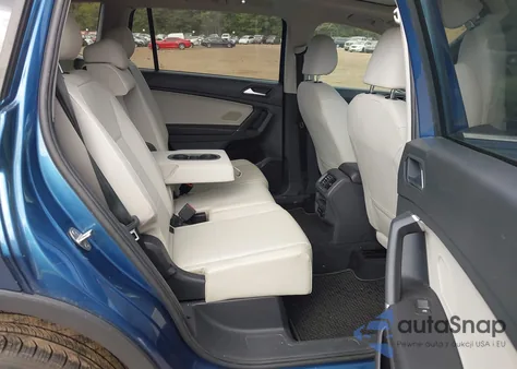 2020 Volkswagen Tiguan 2.0T Se/2.0T Se R-Line Black/2.0T Sel z USA, uszkodzony, nr VIN 3VV3B7AX9LM092126